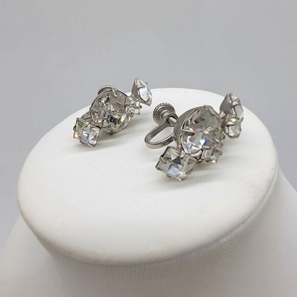 Vintage‎ Estate Large Rhinestone Classic Screw on Earrings - Picture 1 of 3